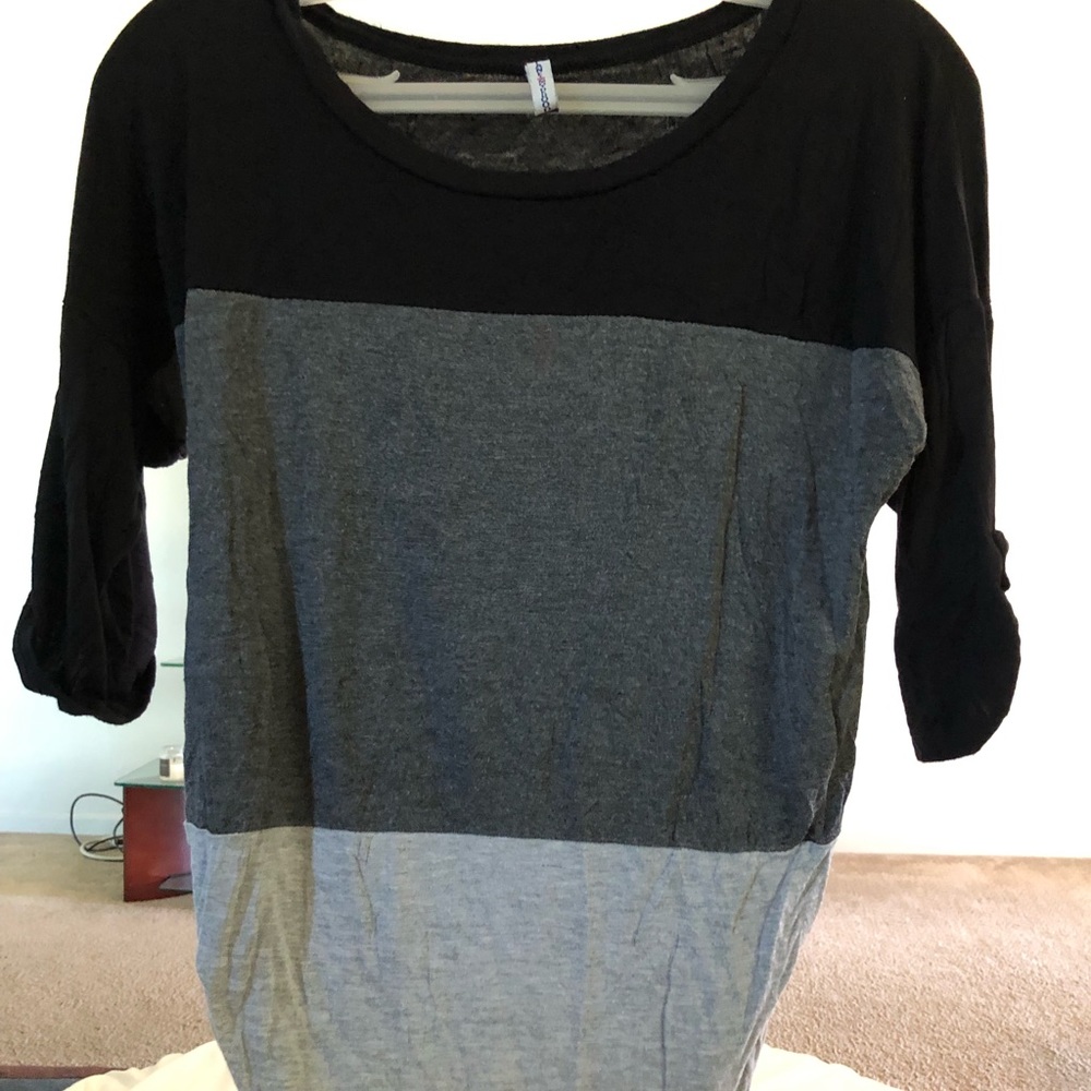 Planet Motherhood maternity long sleeve shirt